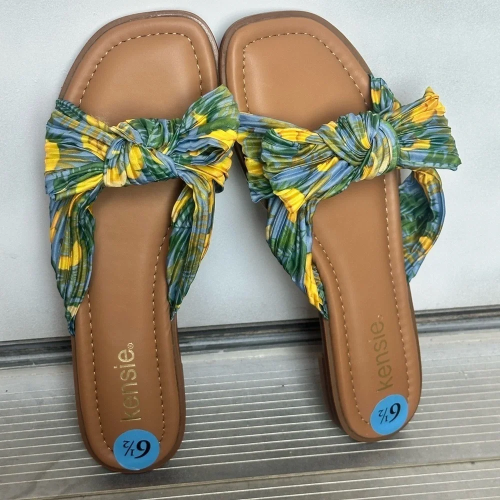 NEW Kensie Women's Multicolor Knotted Sandals size 6M